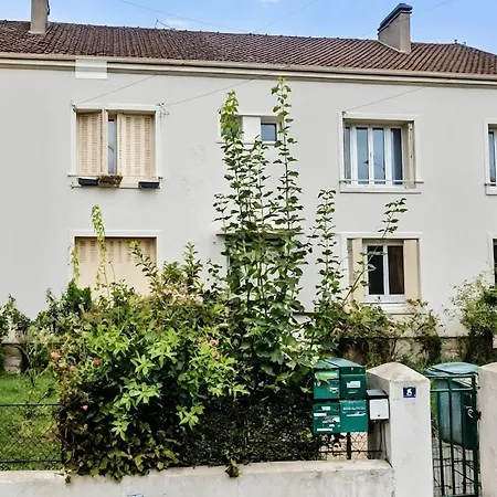 Appartement Le Fleury Moderne 2 Chambres, à Côté Du Salon Du Bourget